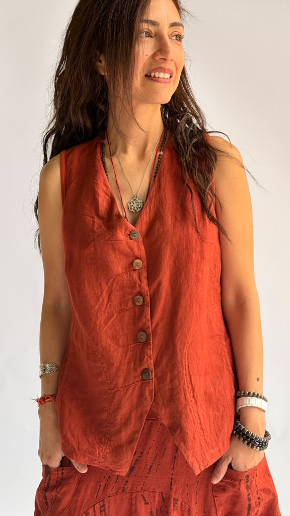 INV2476 Button Vest Top