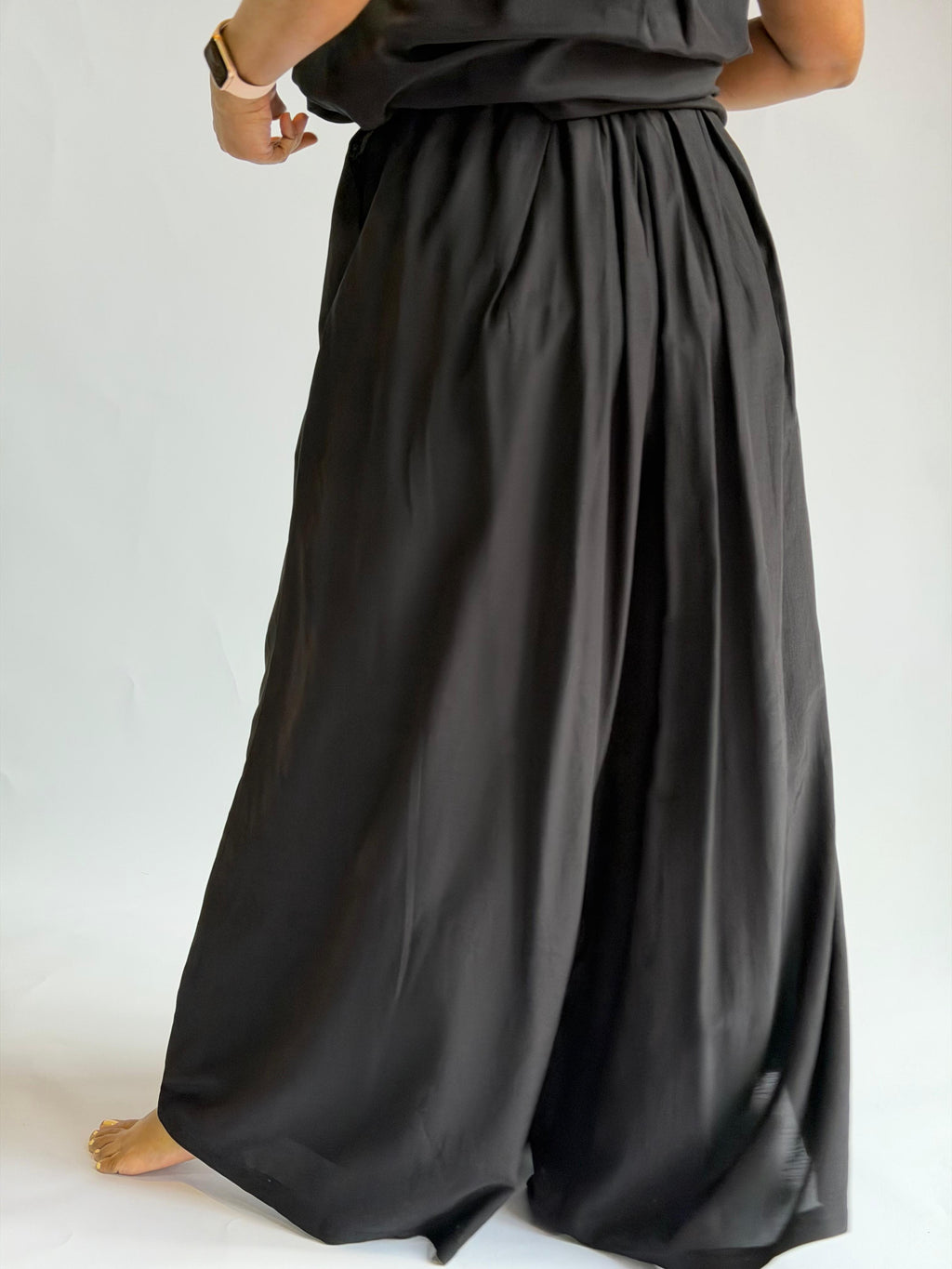 Long Elastic Waist Pants