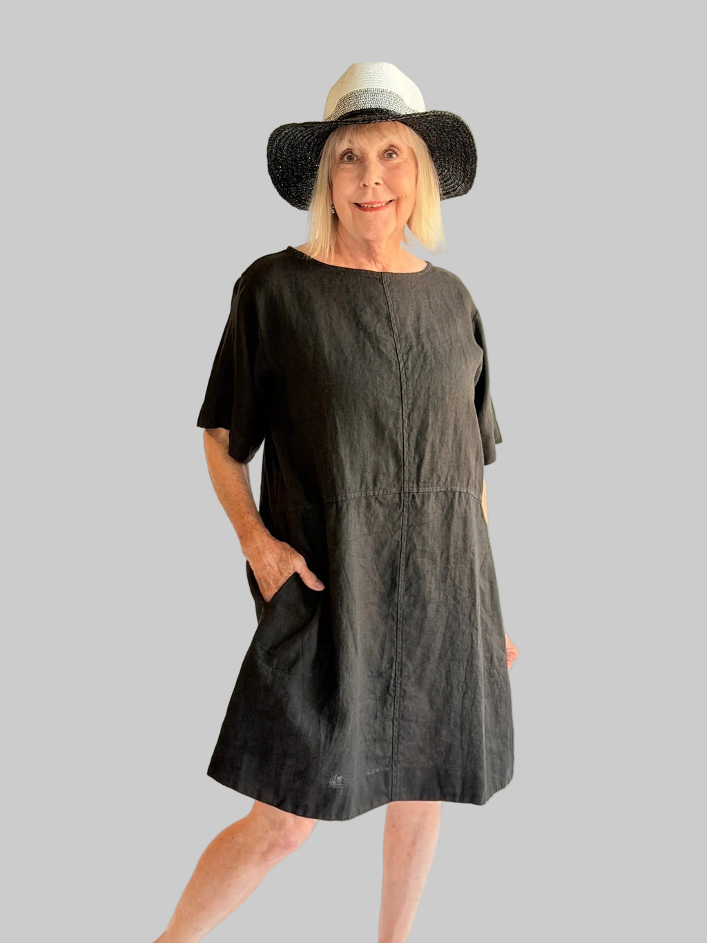 RELAXED DRESS