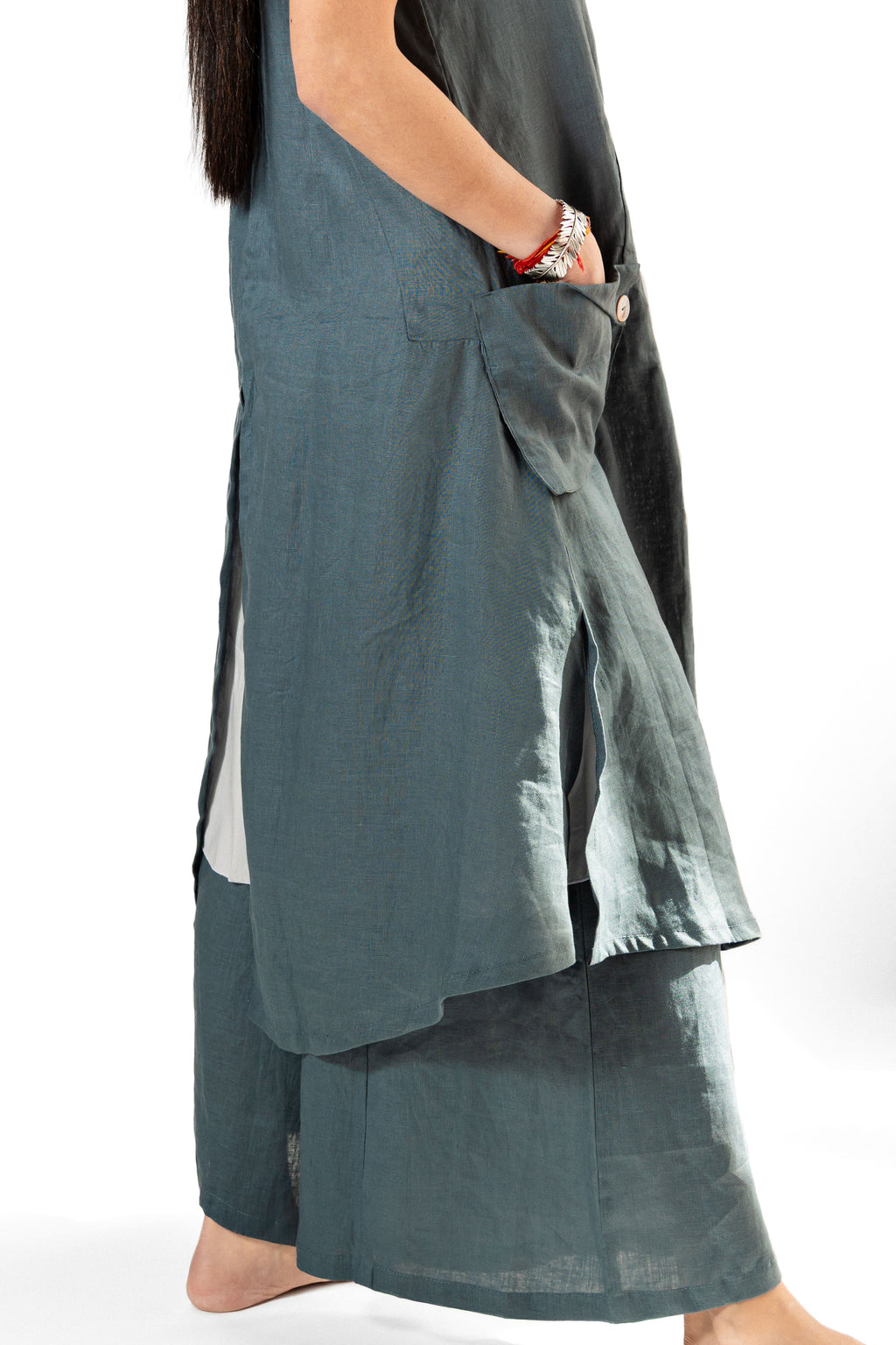 Long Vest - Pockets Linen