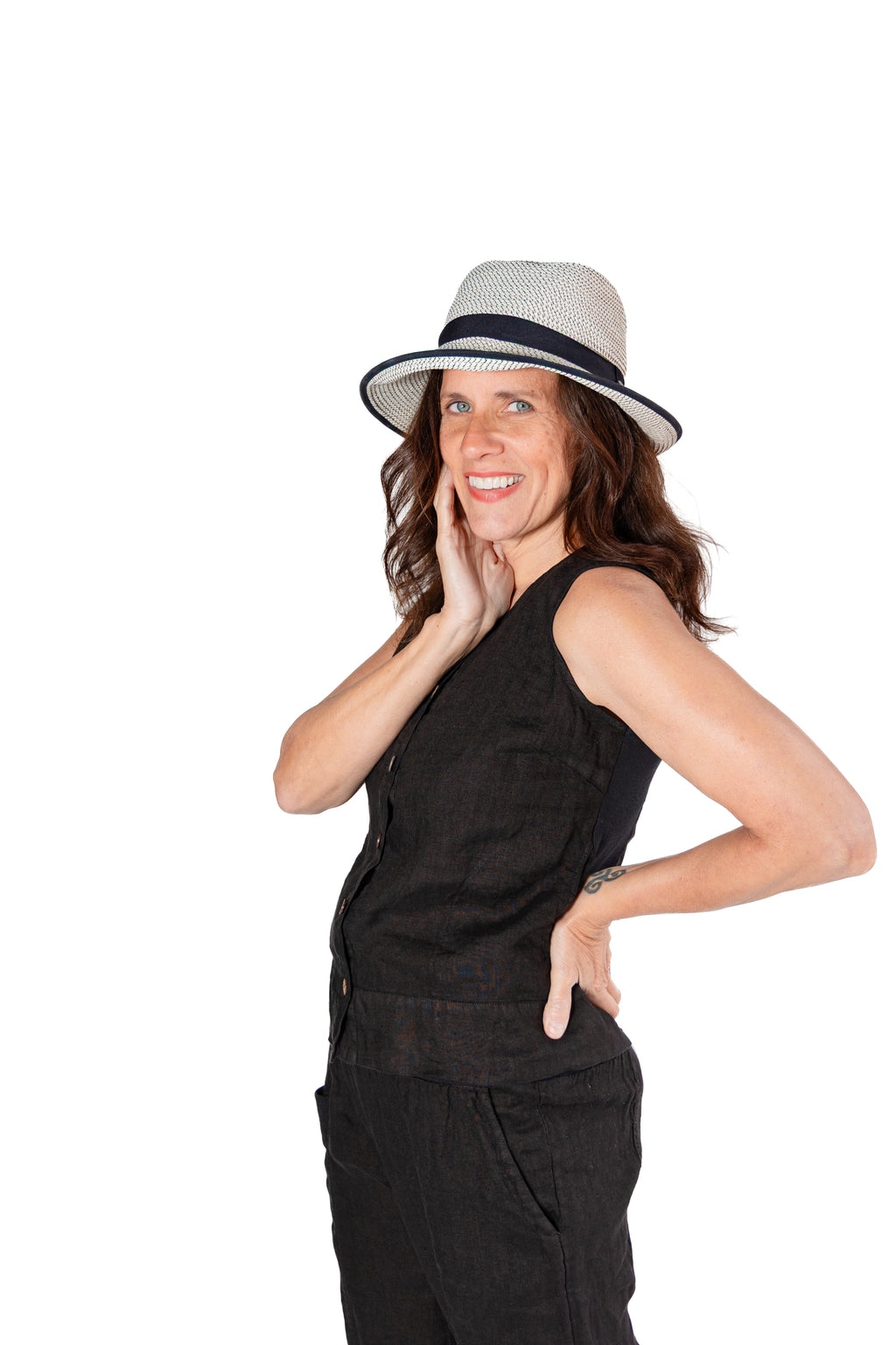 INW7578 Button Front Top